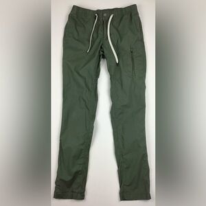 Vuori ripstop climber pants men’s medium green